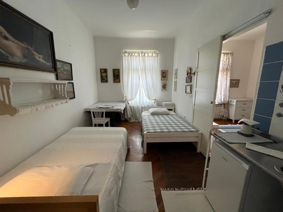 Guest House Ilicki Plac Ζάγκρεμπ Εξωτερικό φωτογραφία